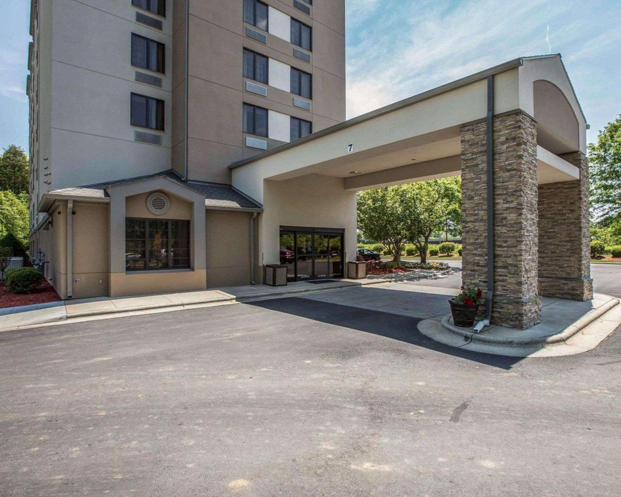 Sleep Inn Greensboro Airport Exterior foto