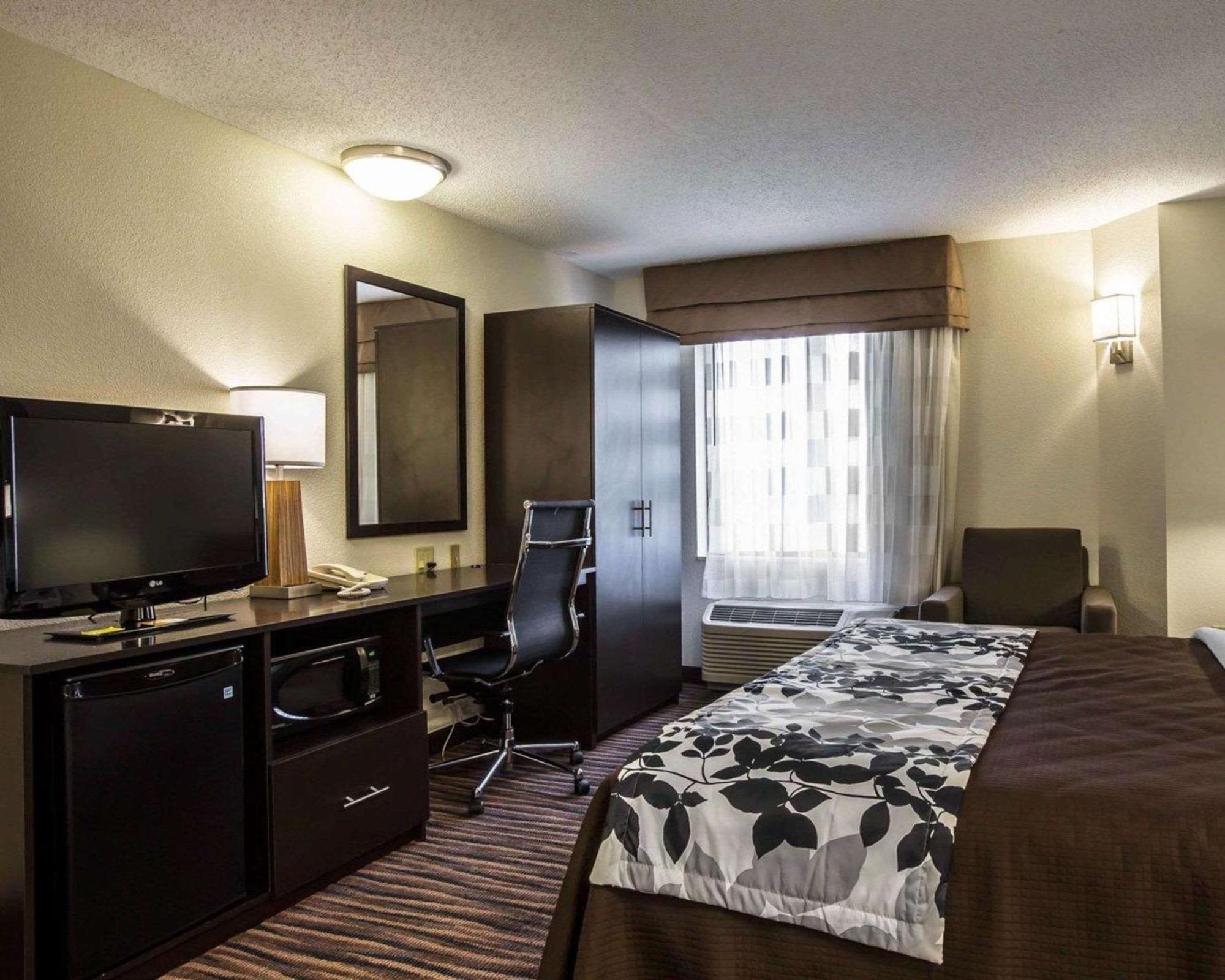 Sleep Inn Greensboro Airport Exterior foto