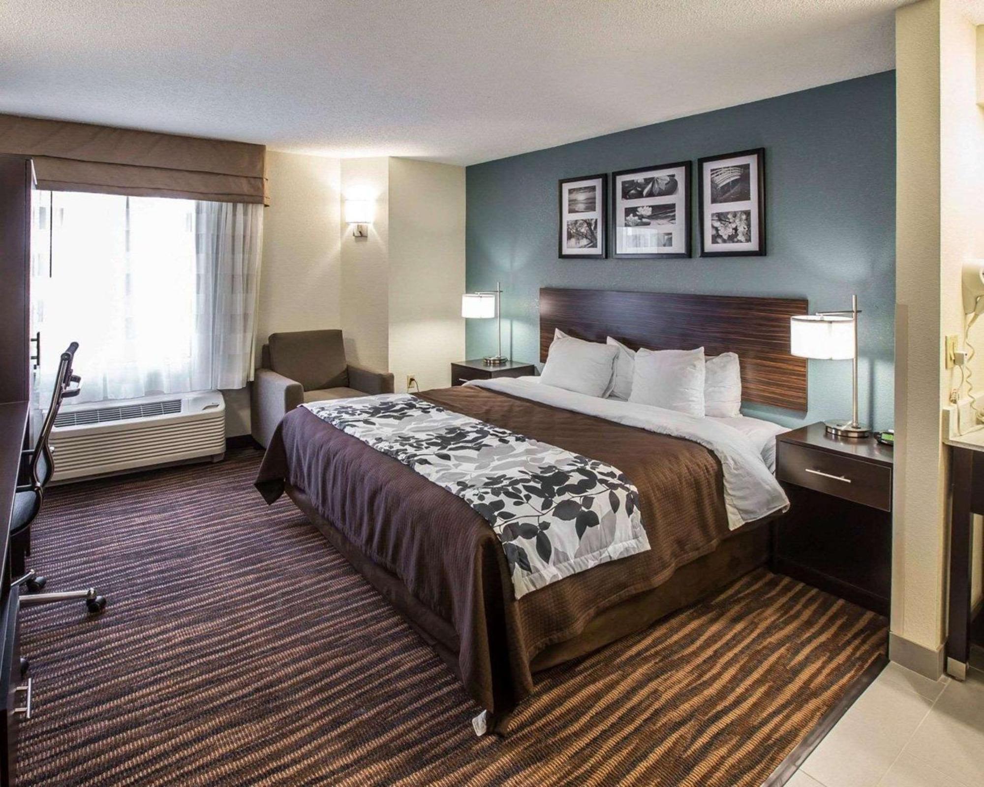 Sleep Inn Greensboro Airport Exterior foto